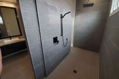 R68-Master-shower-with-rain-head